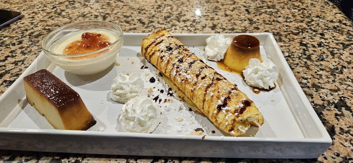 Surtido de postres caseros